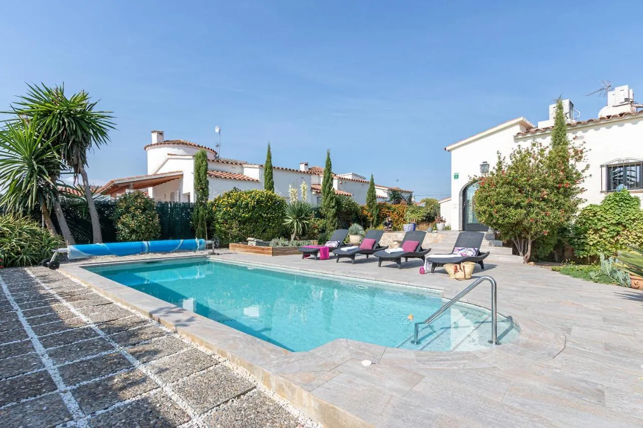 Apart-Rent Villa Alberes Empuriabrava Spanien