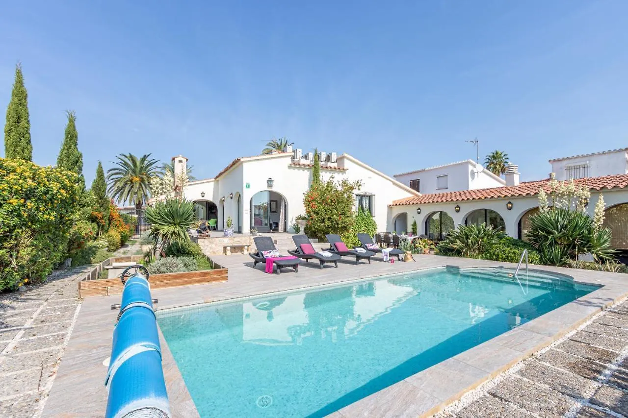 Apart-Rent Villa Alberes Empuriabrava