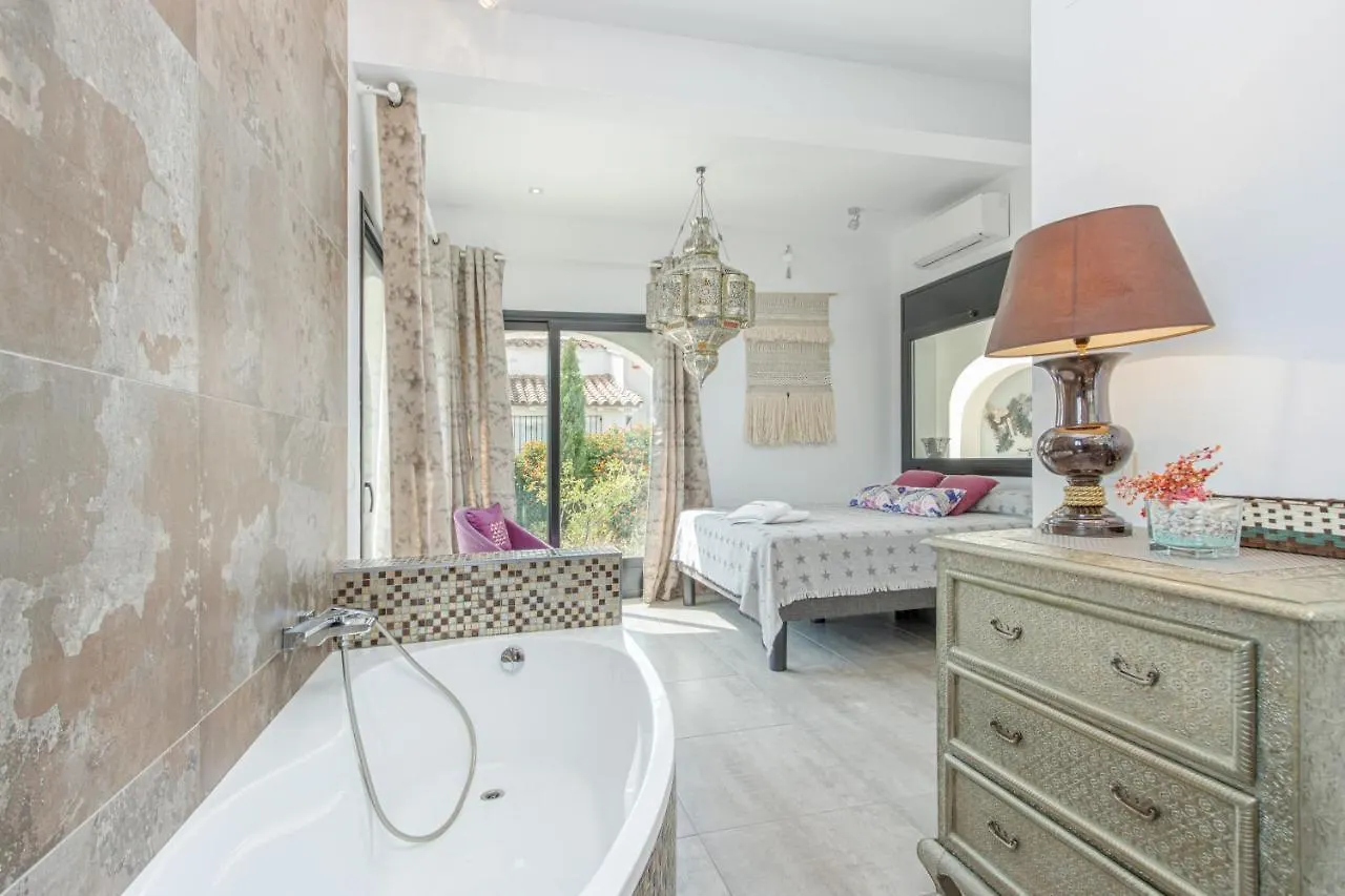 Apart-Rent Villa Alberes Empuriabrava Spanien