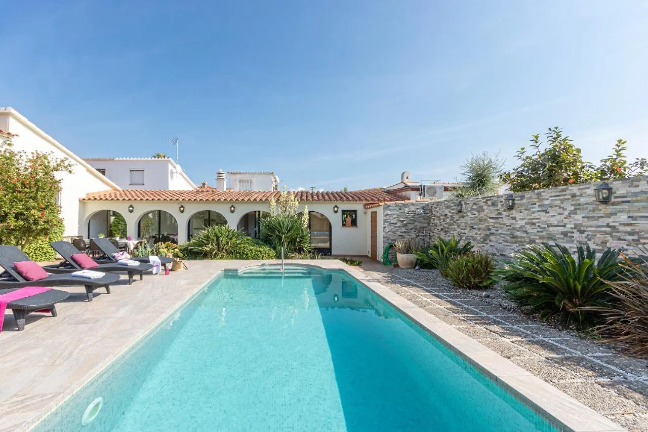 Apart-Rent Villa Alberes Empuriabrava Spanien